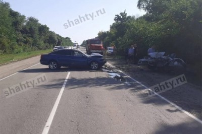 Пострадала 29-летняя девушка в лобовом ДТП на трассе Шахты — Новочеркасск