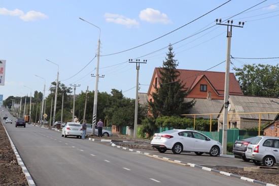 В г. Шахты завершен капитальный ремонт дороги на улице Маяковского
