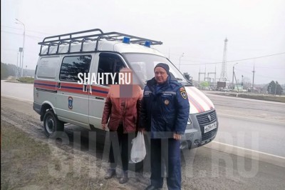 Женщина собирала грибы и потерялась в лесу в Ростовской области