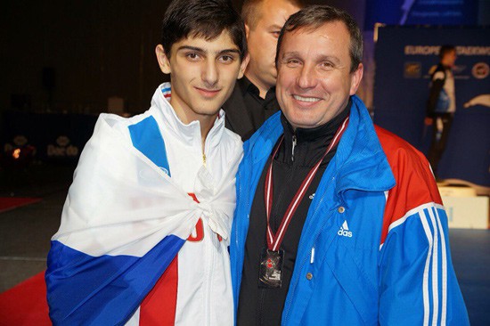 Давид Назярян из г. Шахты завоевал медаль чемпионата России по тхэквондо