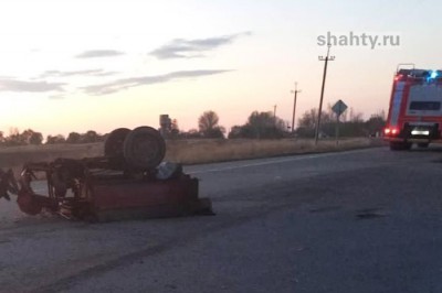 Погиб водитель мотороллера, не пропустив «Камаз» на дороге в Ростовской области