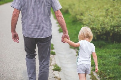 Пьяный похитил 5-летнюю девочку и отвел в заброшенное домовладение