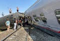Поезд сошел с рельсов после столкновения с КАМАЗом в Волгоградской области