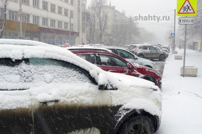 Погода в Шахтах на предновогоднюю неделю: снегопад и +1 градус тепла на Новый год