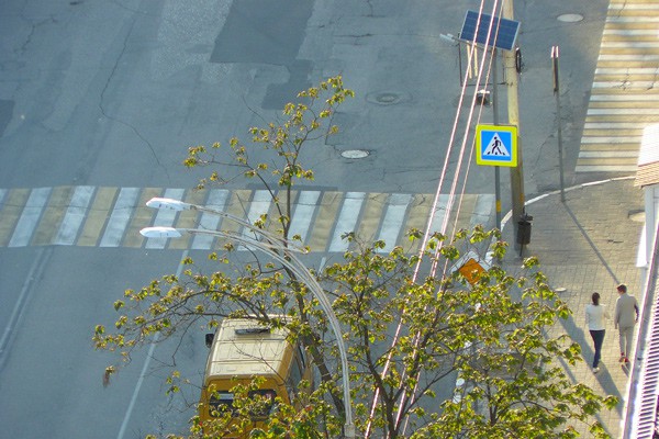 В Шахтах сбили 13-летнего подростка на пешеходном переходе рядом с гордумой