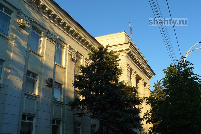 Прошли обыски в администрации города Шахты