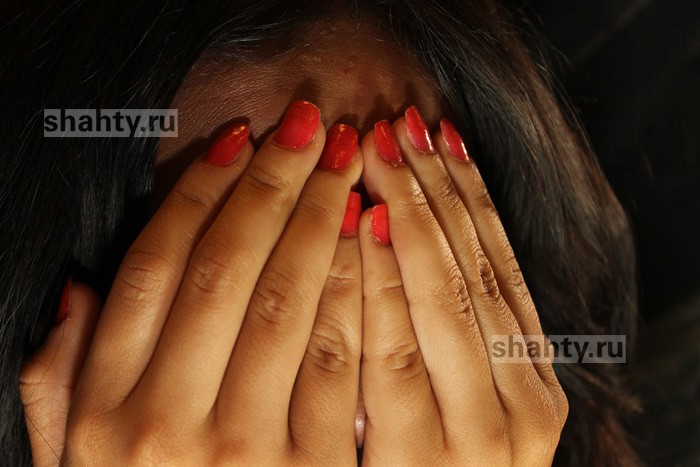 Алиментщик в Шахтах «кинул» даму на 65 тысяч, обещая узаконить землю под гараж