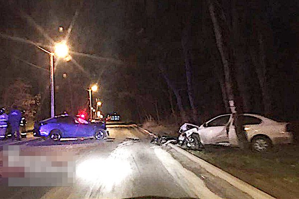 В лобовом ДТП погибла 19-летняя девушка в Ростове [Видео]