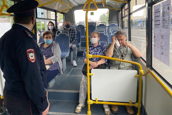 Отменены справки для перемещения к месту работы в Ростовской области