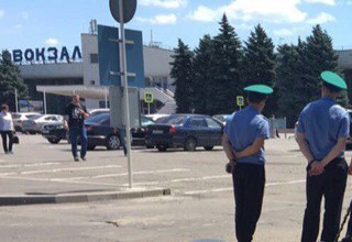 Эвакуировали аэропорт в Ростове из-за сообщения о бомбе