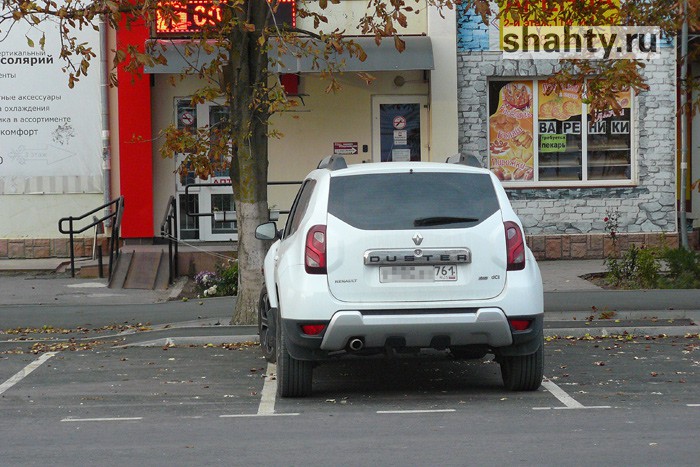В г. Шахты дорожная разметка не соответствует размерам машин