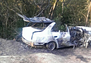 Водитель сгорел заживо в Hyundai Accent, врезавшись в дерево в Ростове [Фото]