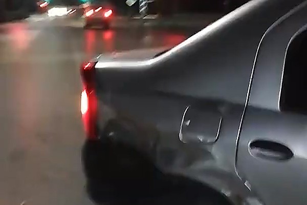 В г. Шахты произошло ДТП на дороге Центр — Артём: водитель скрылся на ВАЗе