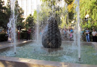 Начал работать фонтан в городе Шахты