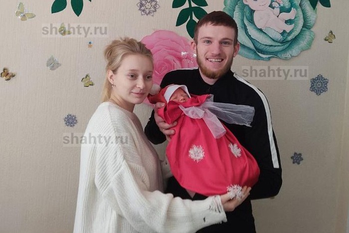 Родилось более 33 тысяч детей и 360 двоен в 2022 году в Ростовской области