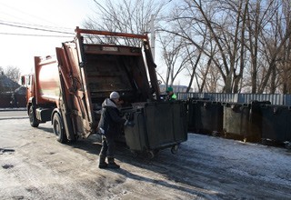 Вывоз мусора в г. Шахты начали контролировать с помощью ГЛОНАСС