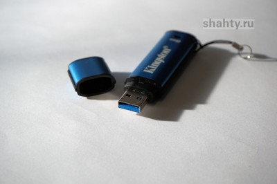 В Шахтах задержан сбытчик наркотиков — координаты закладок он хранил на USB-флешке