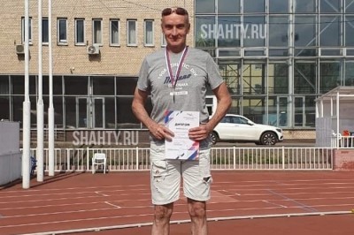 Житель г. Шахты занял 1 место в беге на 100 и 200 метров на Чемпионате России