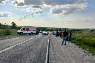Трое погибли: лобовое ДТП на трассе в Ростовской области