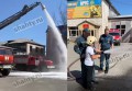 В Шахтах пожарные познакомили детей с пожарной техникой: видео