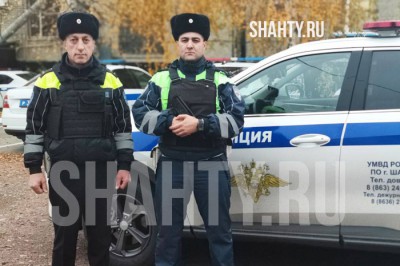 В г. Шахты инспекторы ДПС помогли доставить ребенка с аппендицитом в больницу