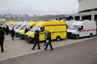 Город Шахты получил две новые машины скорой помощи
