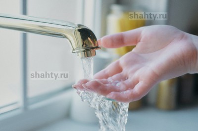 В Шахтах отключат воду на день: график и районы отключения
