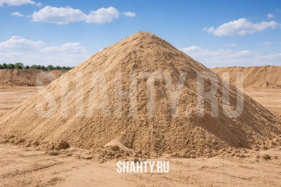 К Пасхе в Шахтах завезут песок на кладбища