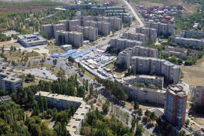 В г. Шахты разбилась женщина, упав с высоты на ХБК