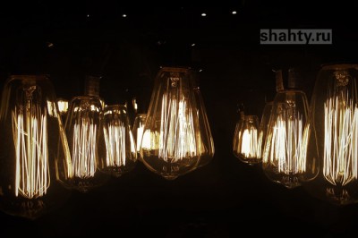 В Шахтах без света в четверг останутся 34 улицы — график отключений электричества