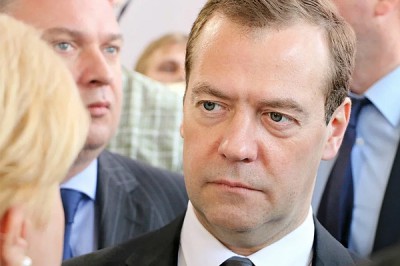 Дмитрий Медведев ушел в отставку — Правительство России подало в отставку