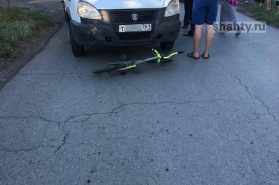 Подросток на велосипеде попал под колеса «Газели» в Красносулинском районе