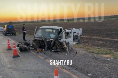 В больнице после ДТП скончался водитель микроавтобуса Ford Transit