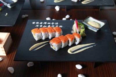 В г. Шахты растет число отравившихся роллами — уже 20 человек