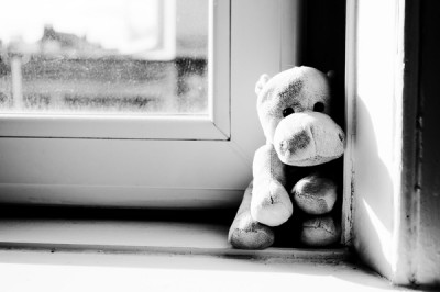 Выпала из окна пятилетняя девочка в Новочеркасске