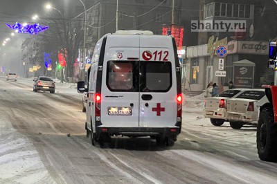 В Шахтах сбили женщину на пешеходном переходе на улице Маяковского