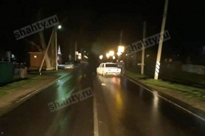 Женщина погибла под колесами ВАЗа в Ростовской области: сбил ее 22-летний парень
