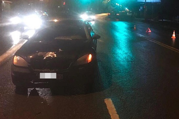 Mercedes насмерть сбил пешехода на «зебре» в Ростове
