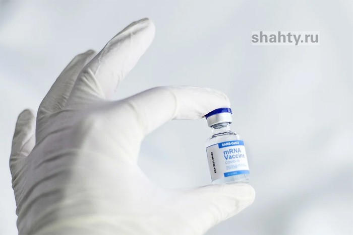 В Шахты поступило 5 тысяч доз вакцины Спутник V — все запасы закончились