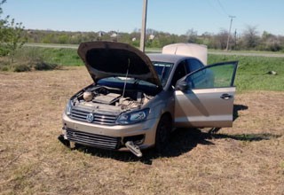 Под Шахтами поймали пьяного 26-летнего парня на Volkswagen Polo, удиравшего по полям от полиции