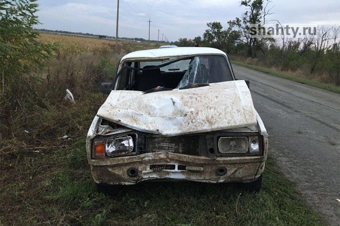 Водитель без прав насмерть сбил 35-летнюю девушку, шедшую по дороге