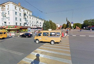 В г. Шахты уберут пешеходный переход на Победе Революции на площади «Солдата»