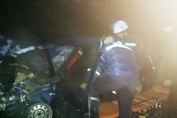 ВАЗ врезался на встречке в Toyota Corolla: пострадал водитель