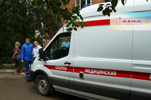 В Шахтах разбилась девушка: тело найдено рядом с 14-этажным домом