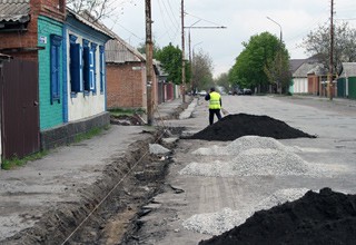 В г. Шахты отремонтируют 3 дороги, но капитально