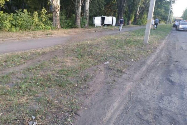 Подробности ДТП в Шахтах на Мечникова: пострадали 16-летняя девочка и парень
