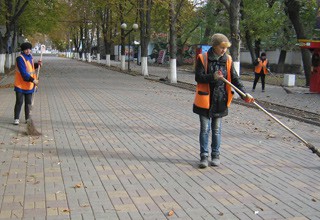 Пять млн рублей потратят на уборку 127 улиц г. Шахты весной [Список]
