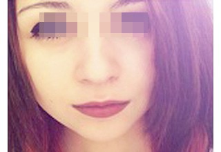 Таксист обнаружил пропавшую 15-летнюю школьницу на трассе