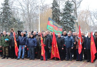 В Шахтах прошел митинг в честь годовщины вывода Советских войск из Афганистана [Фото]