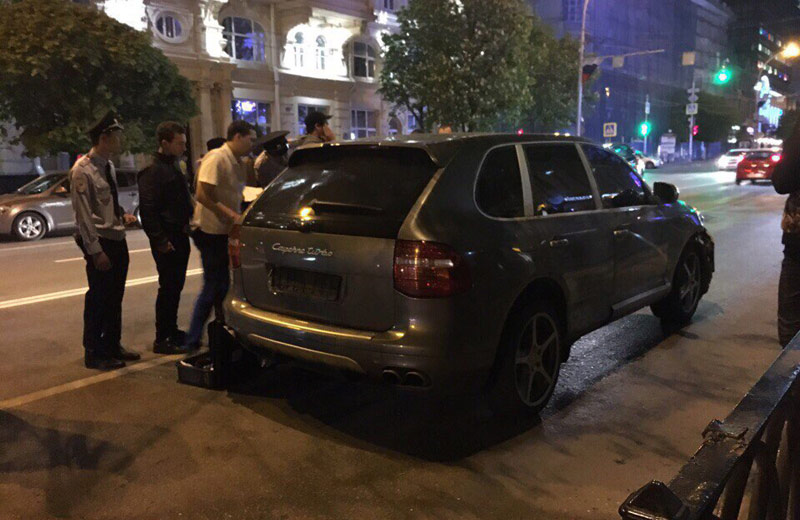 Нива рвет порше кайен
